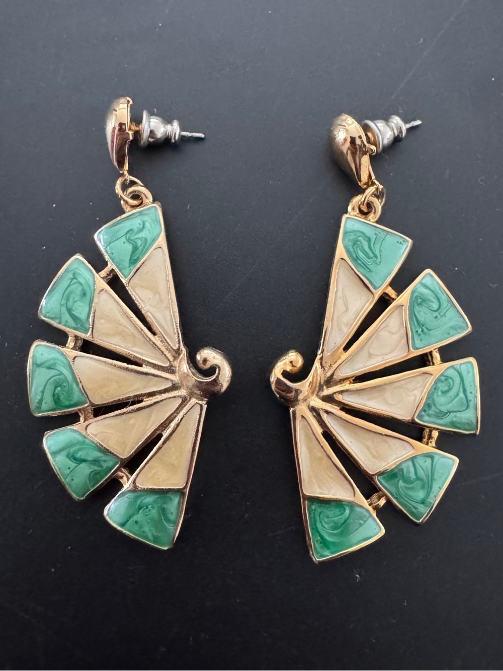 1980s Vintage Green Cream Enamel Swirl Gold Fan Butterfly Drop Dangle Earrings